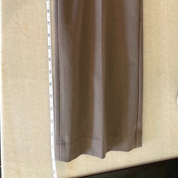 Express Editor Taupe/Beige/Neutral Straight Leg Trousers Mid Rise, Slim, 8R - Picture 8 of 15